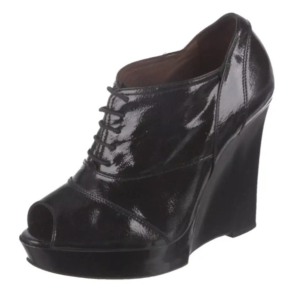 ❤️ MARNI — Great Peep toe, Lace up, Shiny Black Leather Wedge Heels ! ❤️ Size 37 - Picture 10 of 12